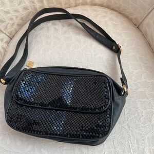 Mesh handbag